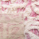 Safavieh Manhattan 460 Rug, MAN460 - Ivory / Pink