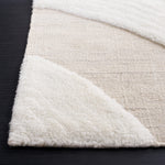 Safavieh Manhattan 552 Rug, MAN552 - Sand / Sand