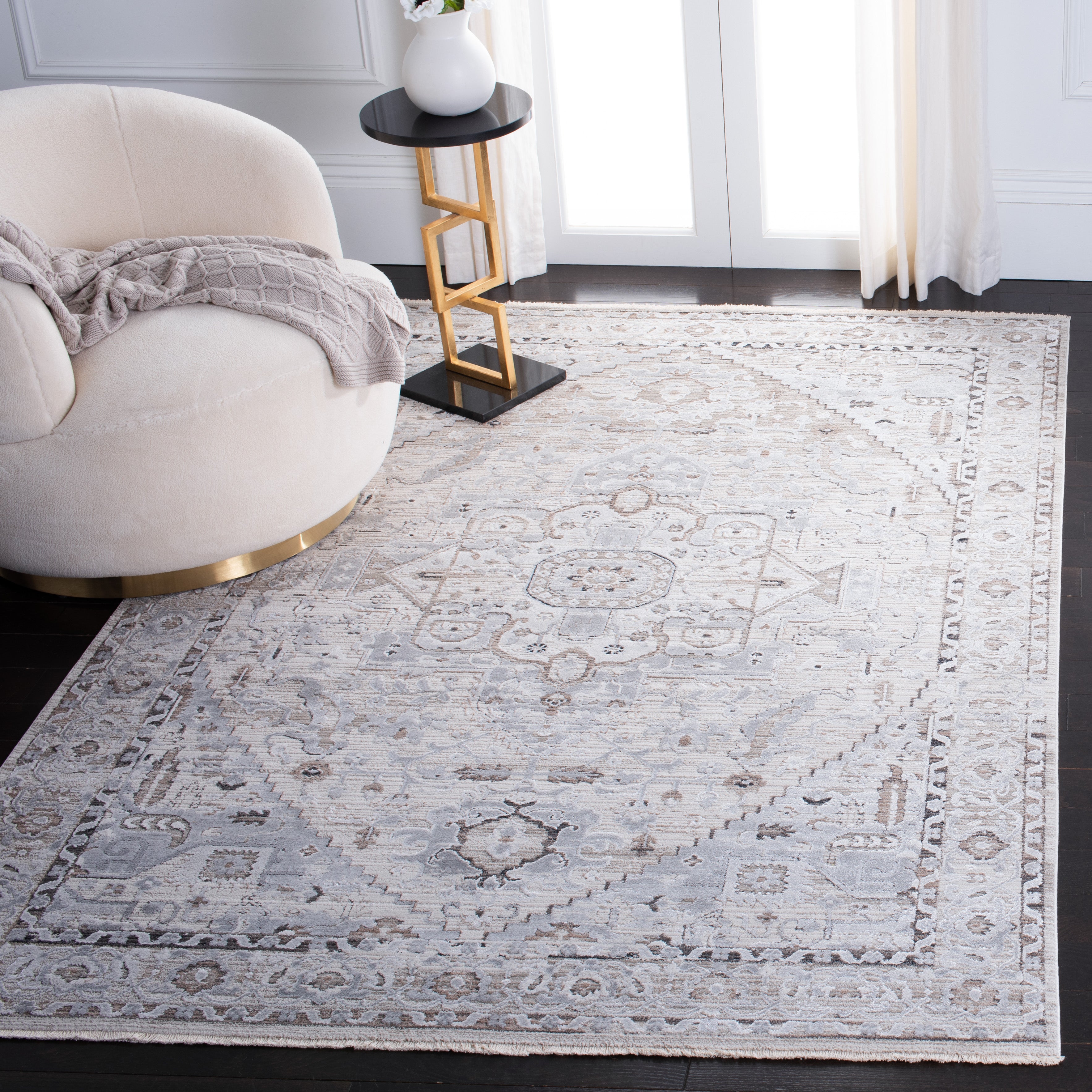 Safavieh Mayflower 215 Rug, MAY215 - Beige / Light Blue