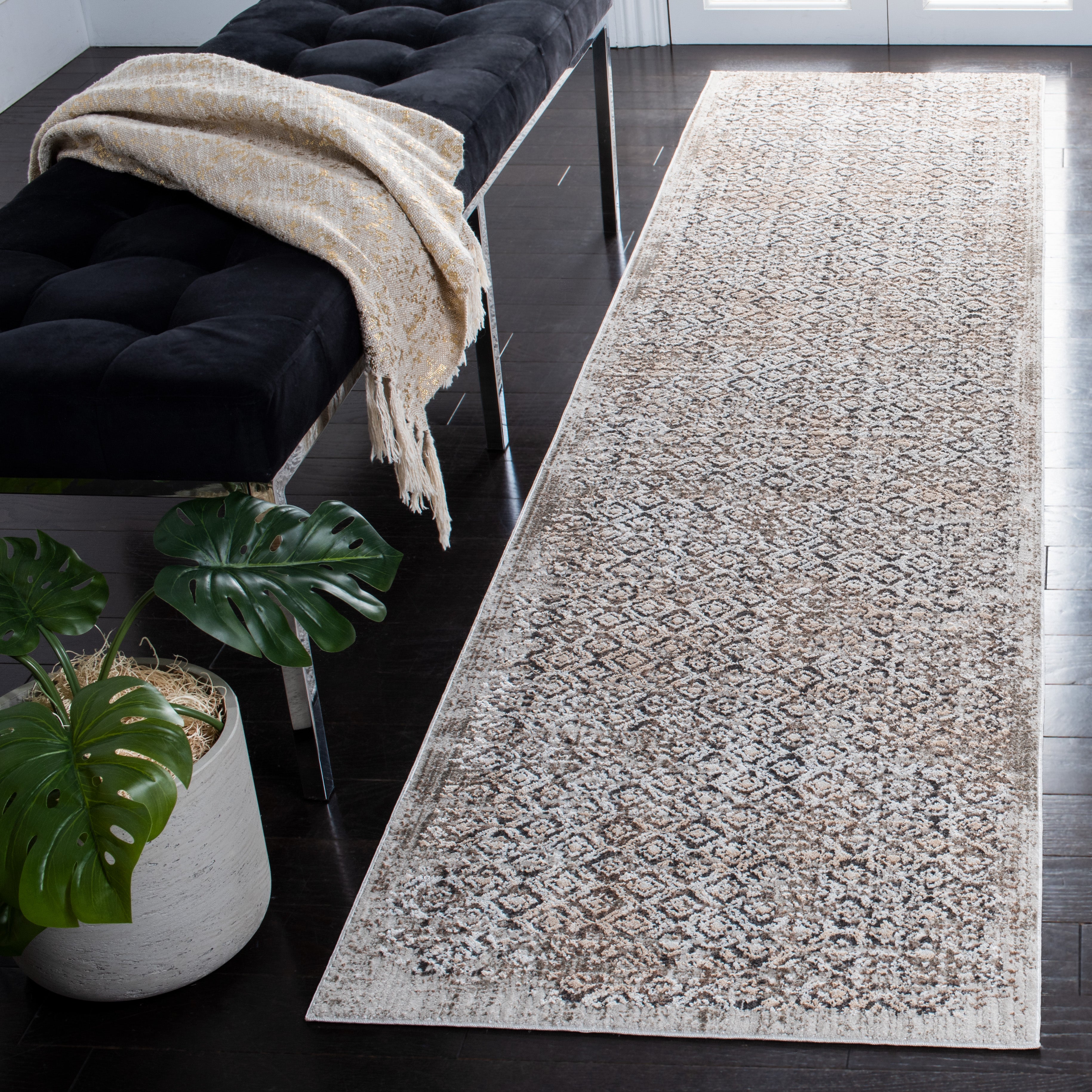 Safavieh Mayflower 257 Rug, MAY257 - Ivory / Grey