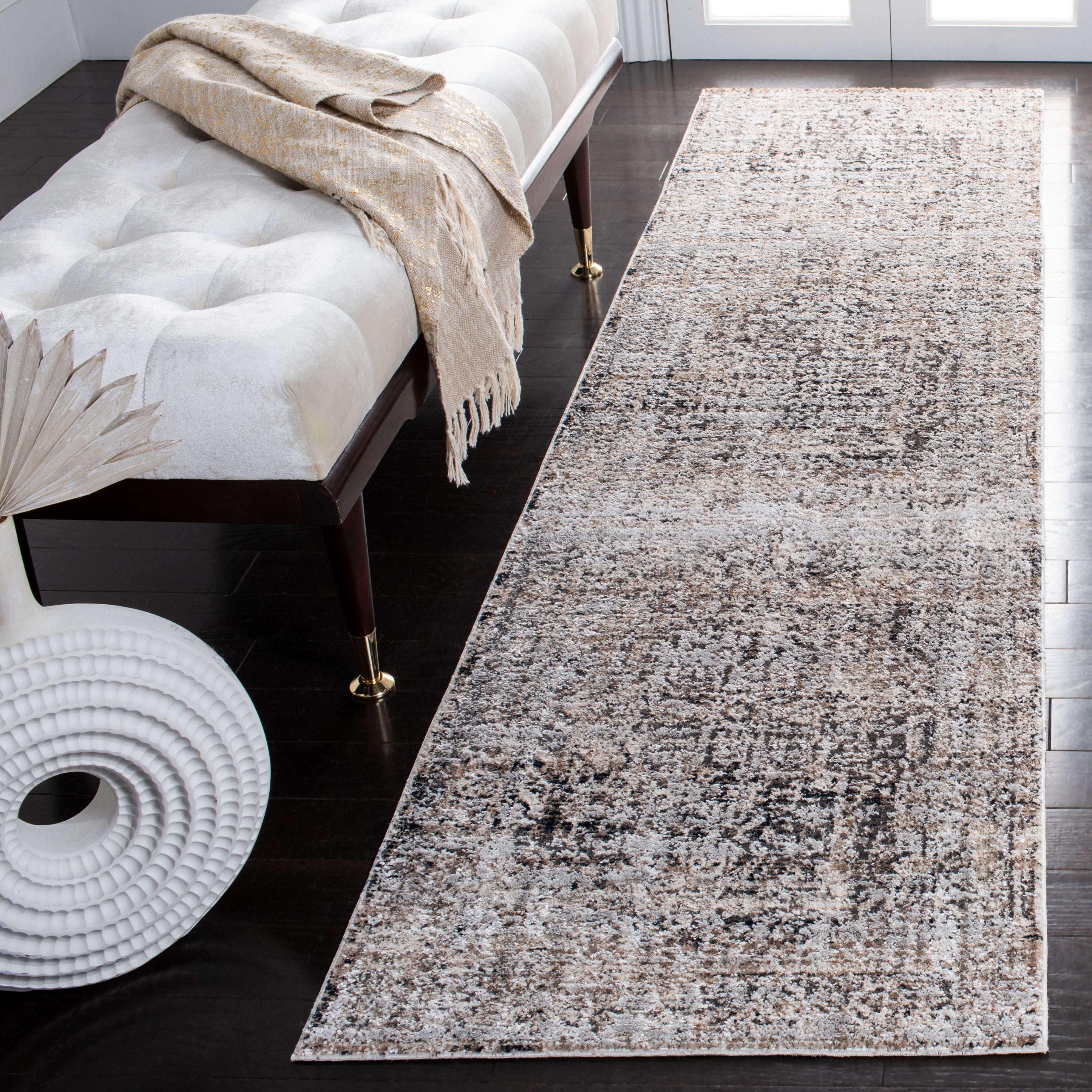 Safavieh Mayflower 284 Rug, MAY284 - Grey / Gold