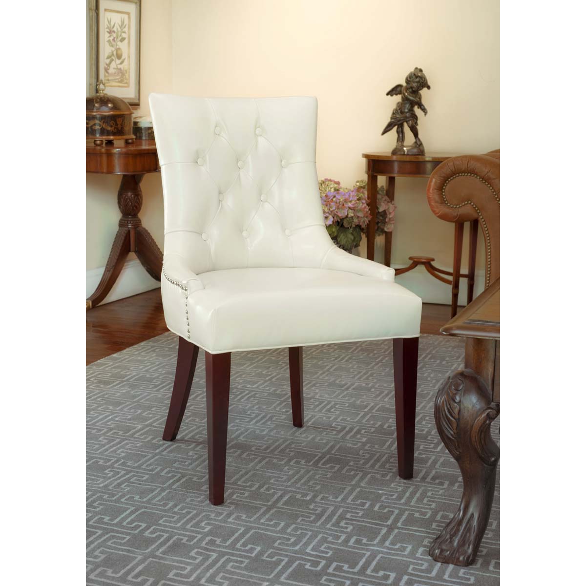 Safavieh Amanda 19''H Leather Tufted Chair , MCR4515