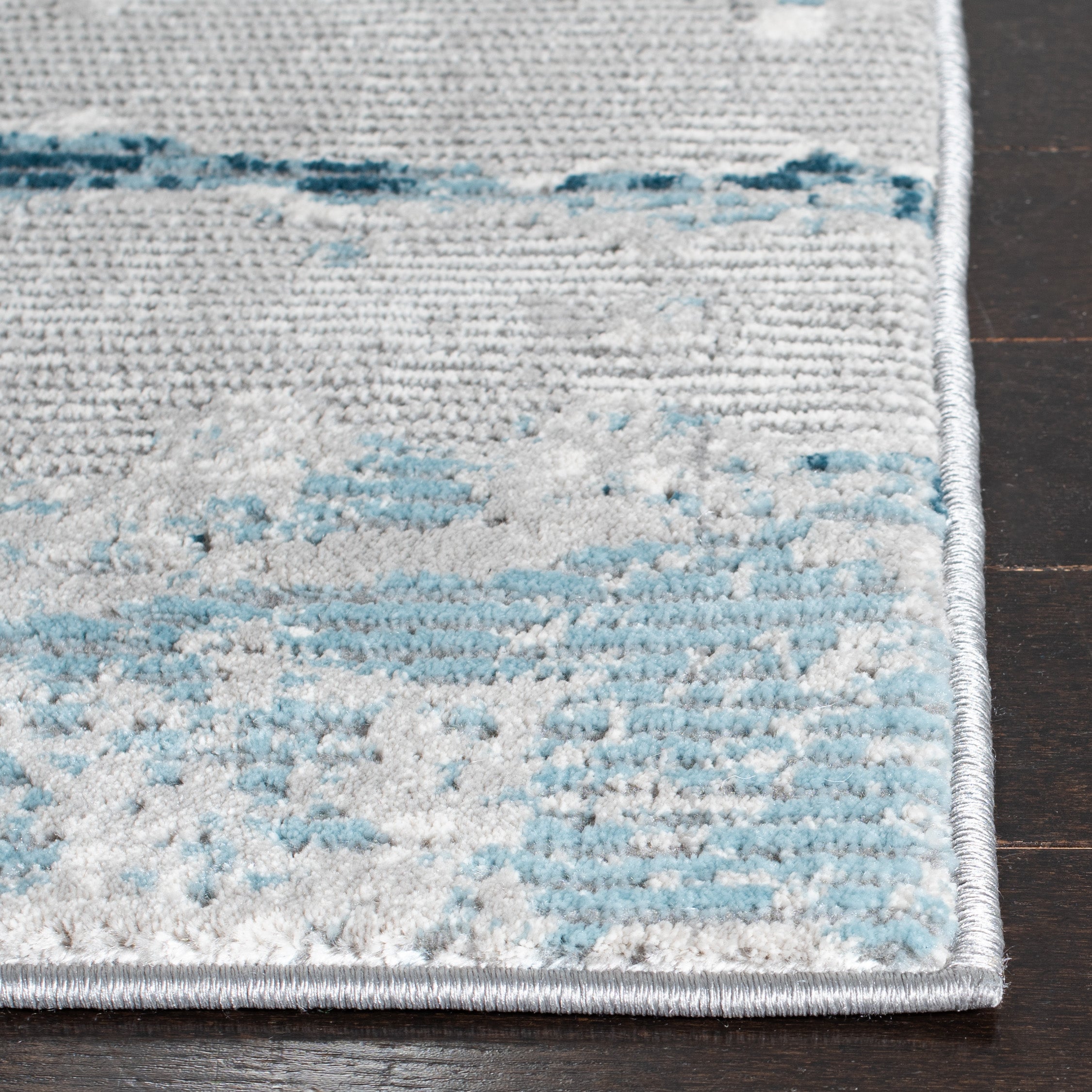 Safavieh Meadow 560 Rug, MDW560 - Light Grey / Blue