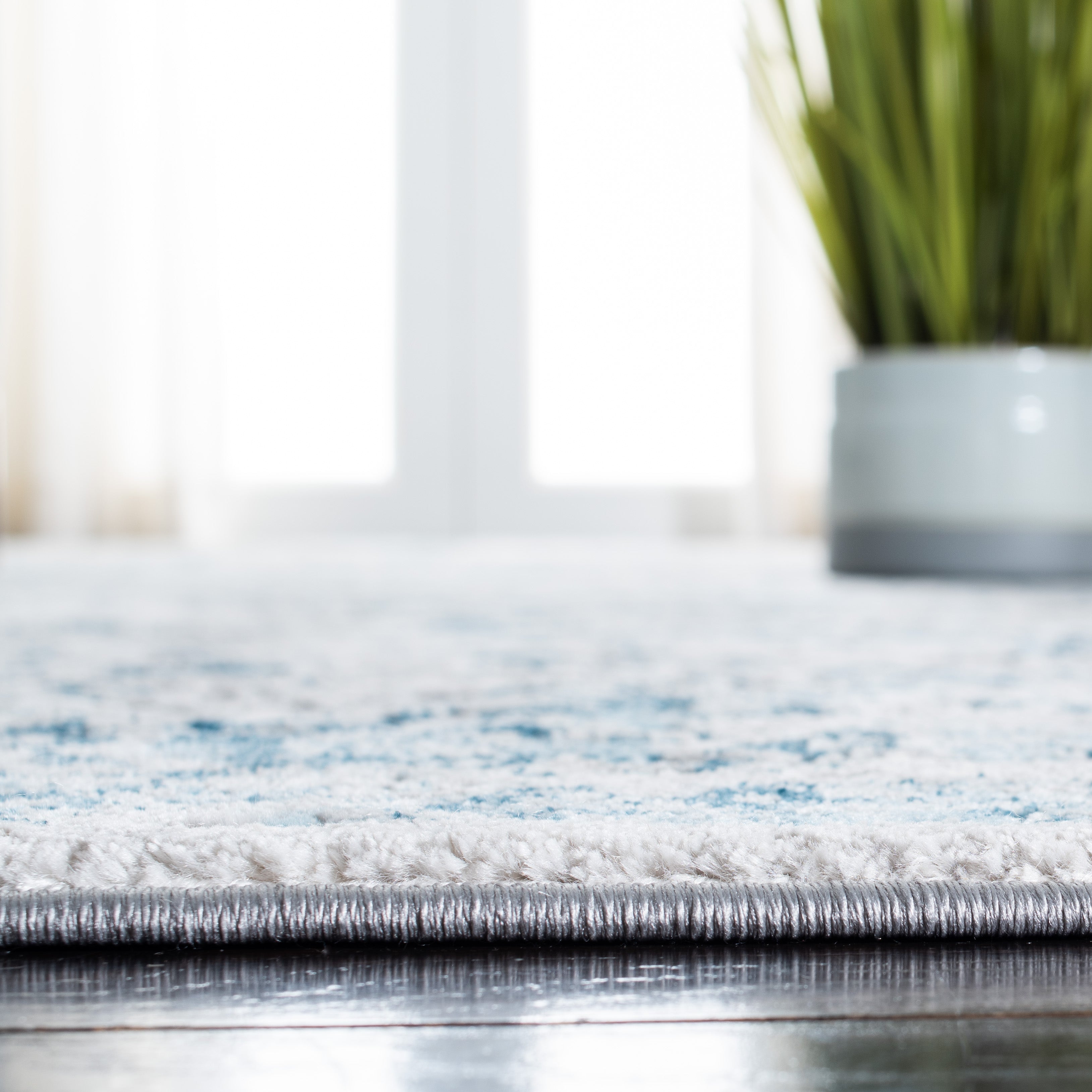 Safavieh Meadow 583 Rug, MDW583 - Grey / Blue