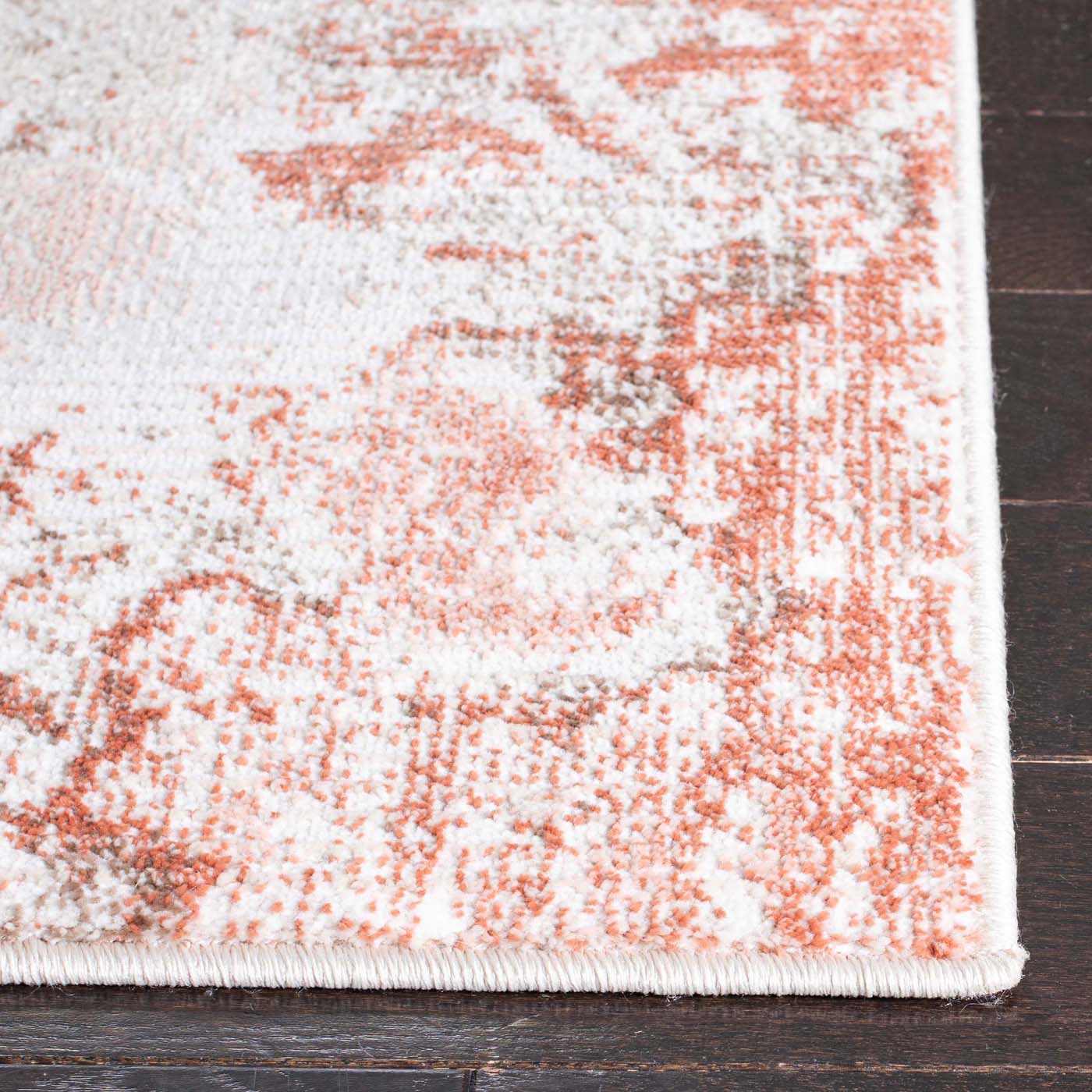 Safavieh Meadow 596 Rug, MDW596 - Beige / Pink