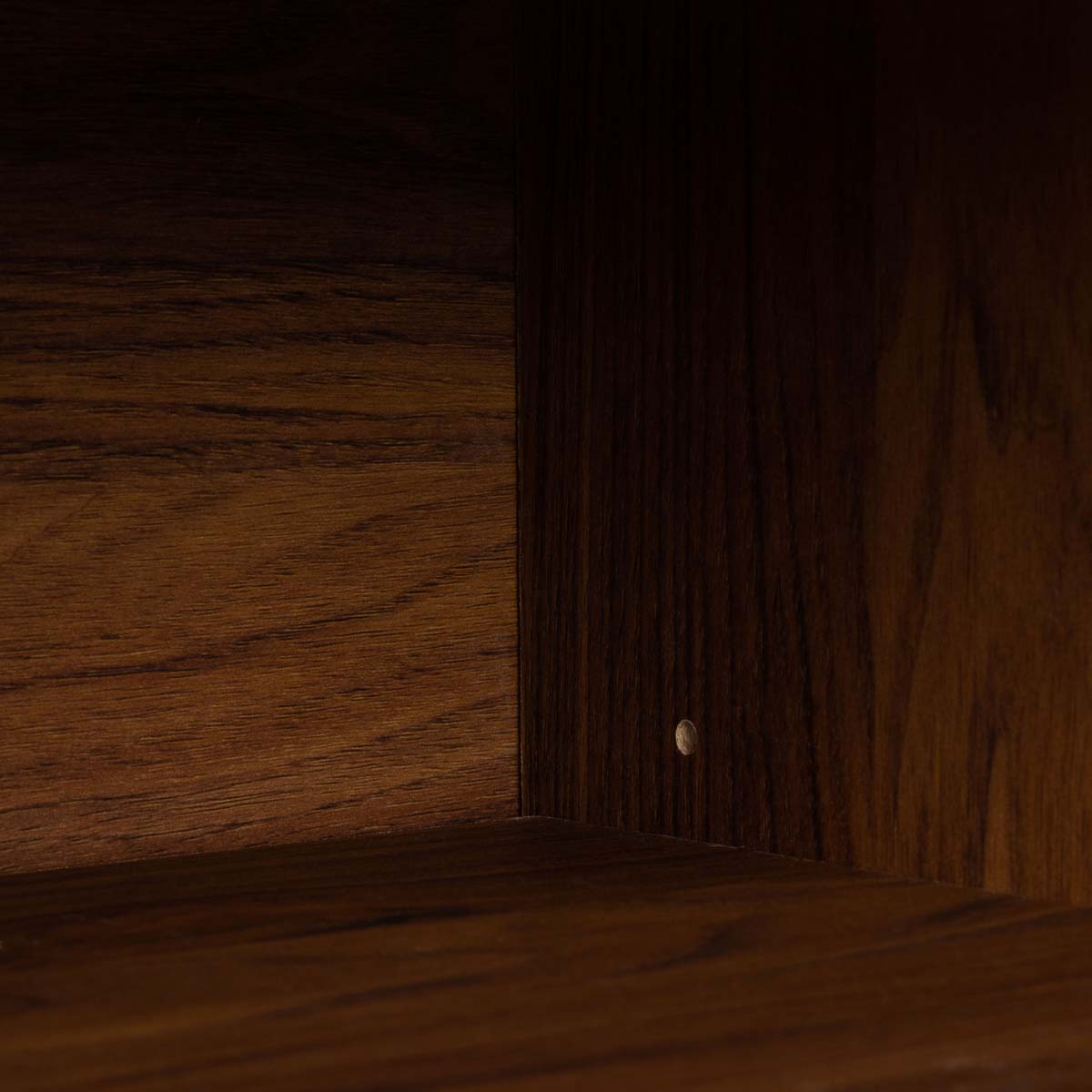 Safavieh Safiya 2 Shelf Media Stand , MED9602 - Walnut/White