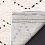 Safavieh Melody 102 Rug, MEL102 - Ivory / Black