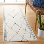 Safavieh Melody 104 Rug, MEL104 - Ivory / Black