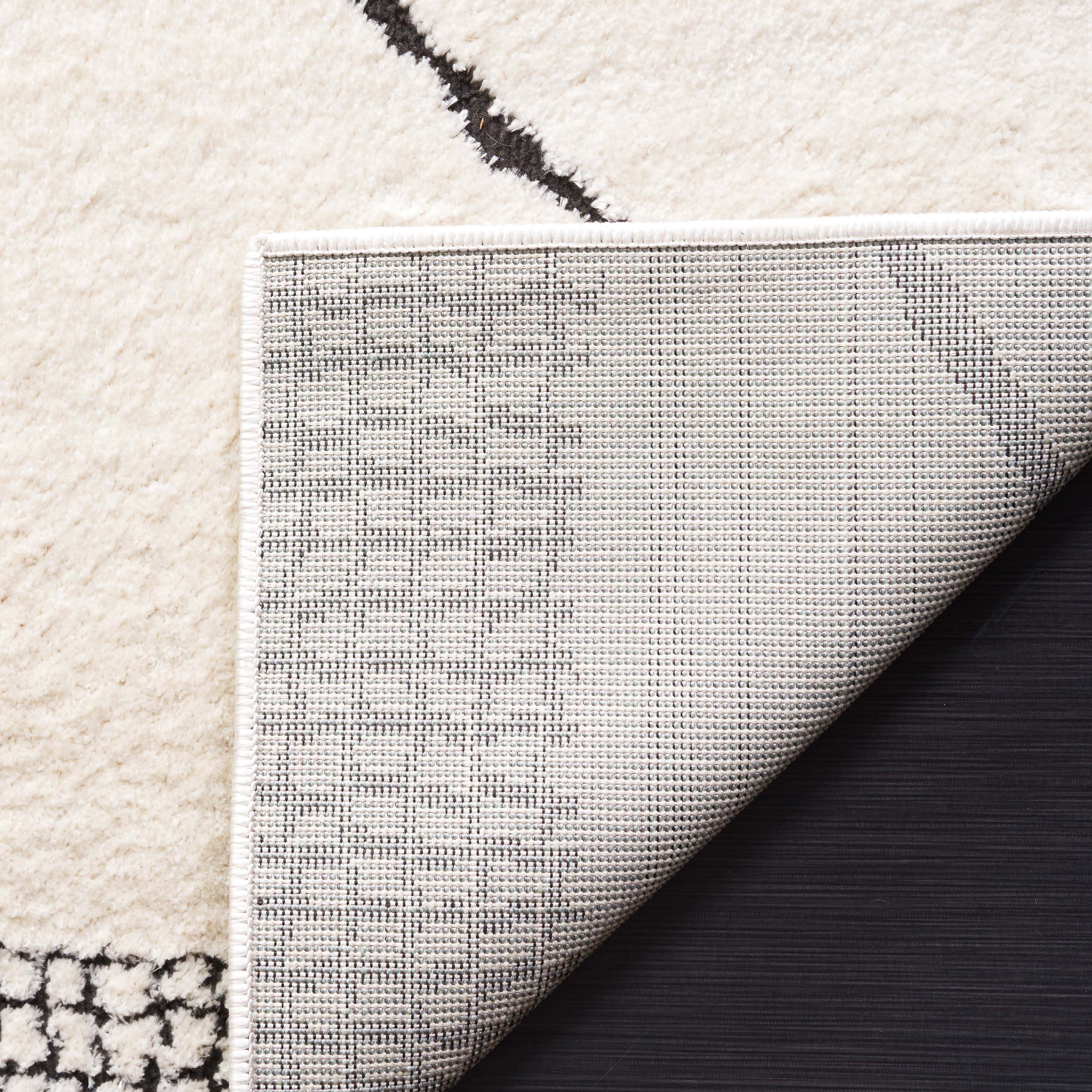 Safavieh Melody 104 Rug, MEL104 - Ivory / Black