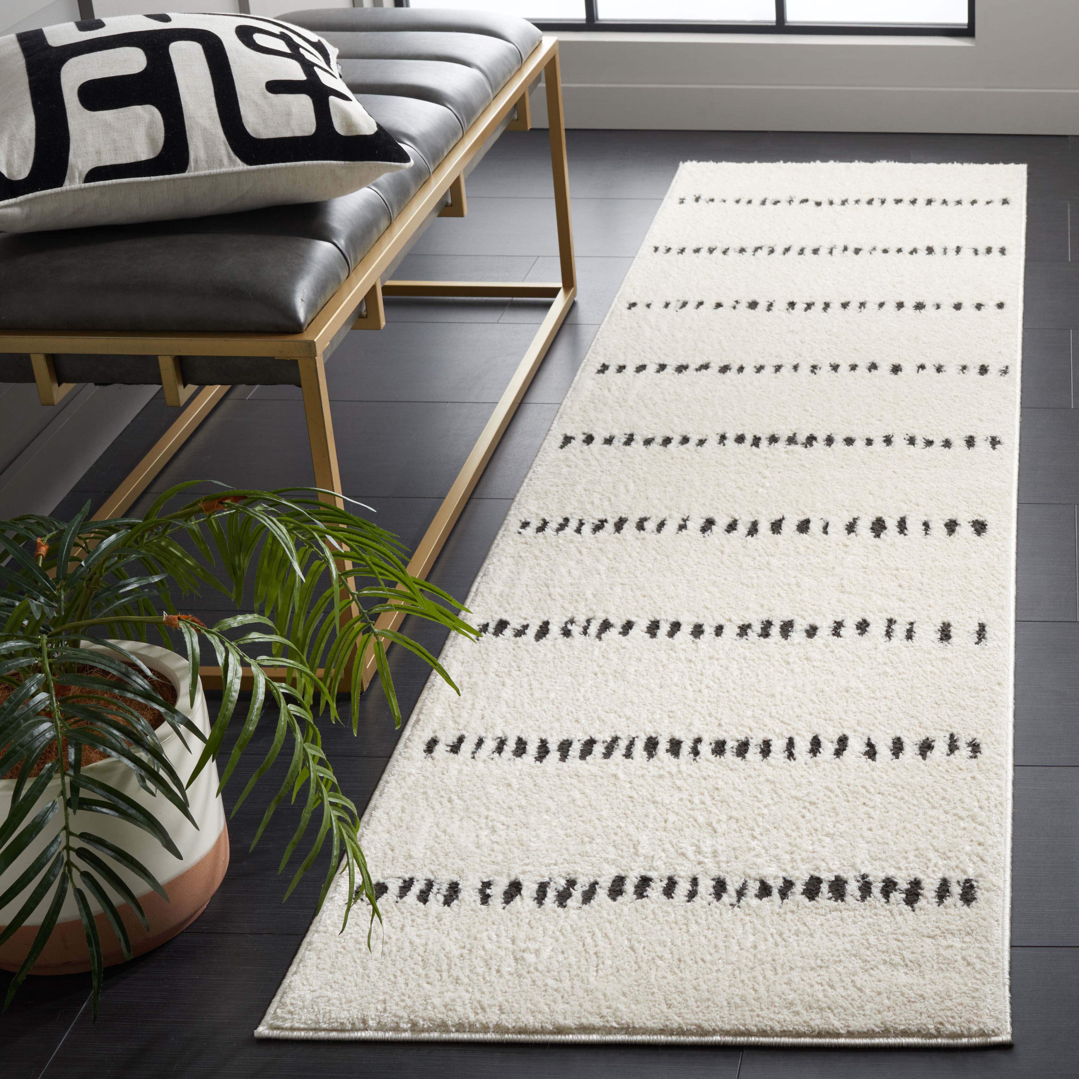 Safavieh Melody 114 Rug, MEL114 - Ivory / Black