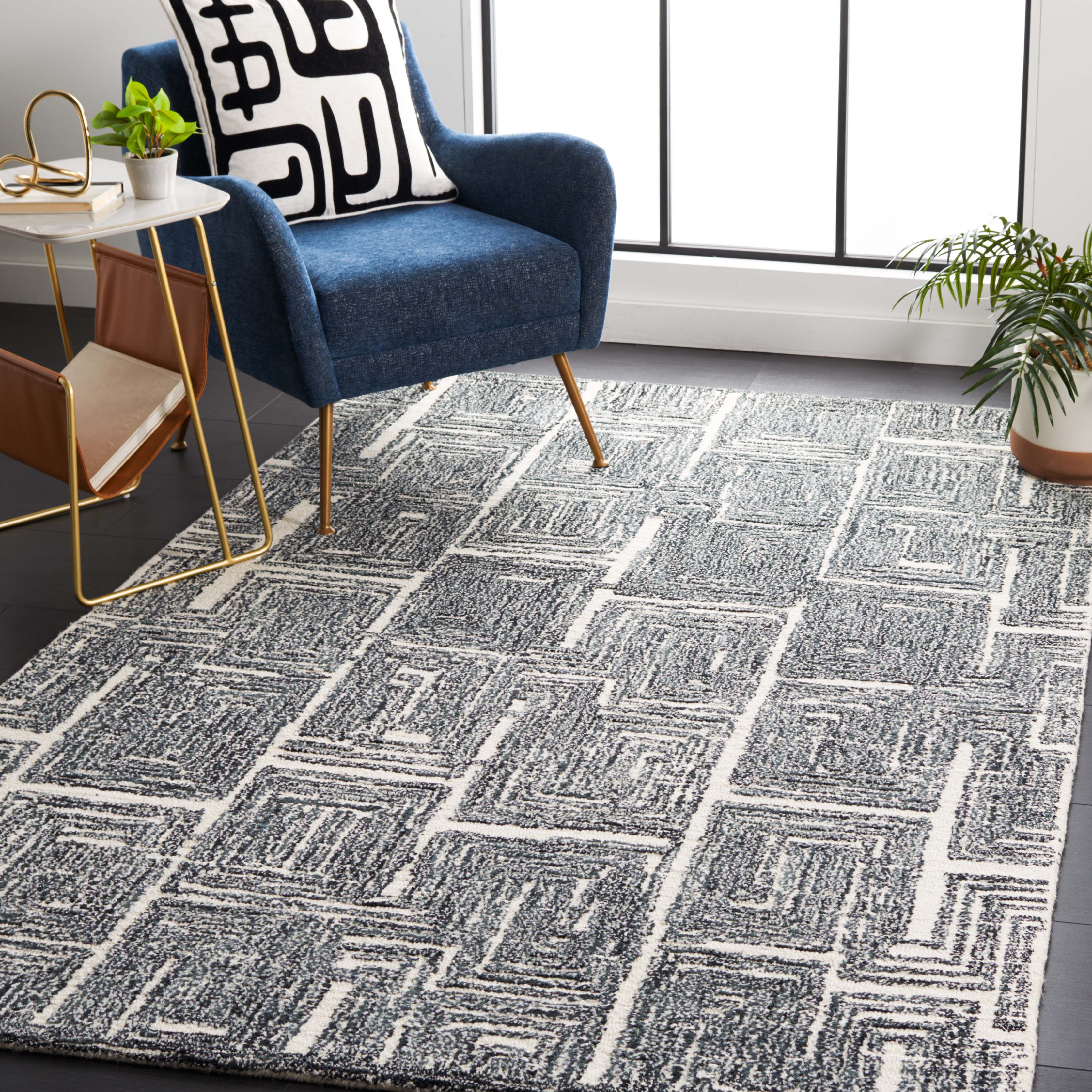 Safavieh Metro 177 Rug, MET177 - Black / Ivory