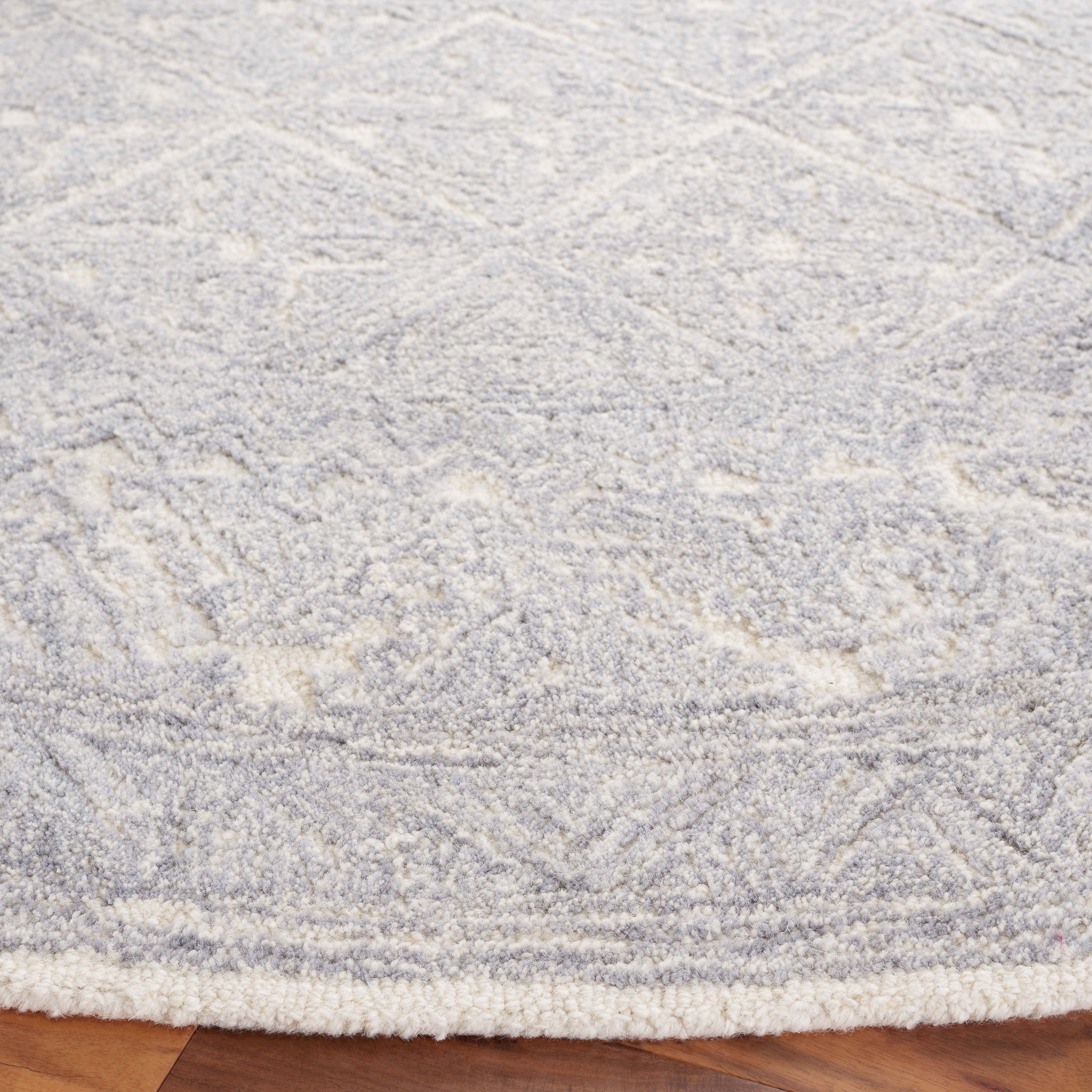 Safavieh Metro 183 Rug, MET183 - Grey / Ivory