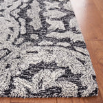 Safavieh Metro 477 Rug, MET477 - Black / Ivory