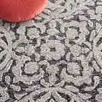 Safavieh Metro 477 Rug, MET477 - Black / Ivory
