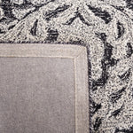 Safavieh Metro 477 Rug, MET477 - Black / Ivory