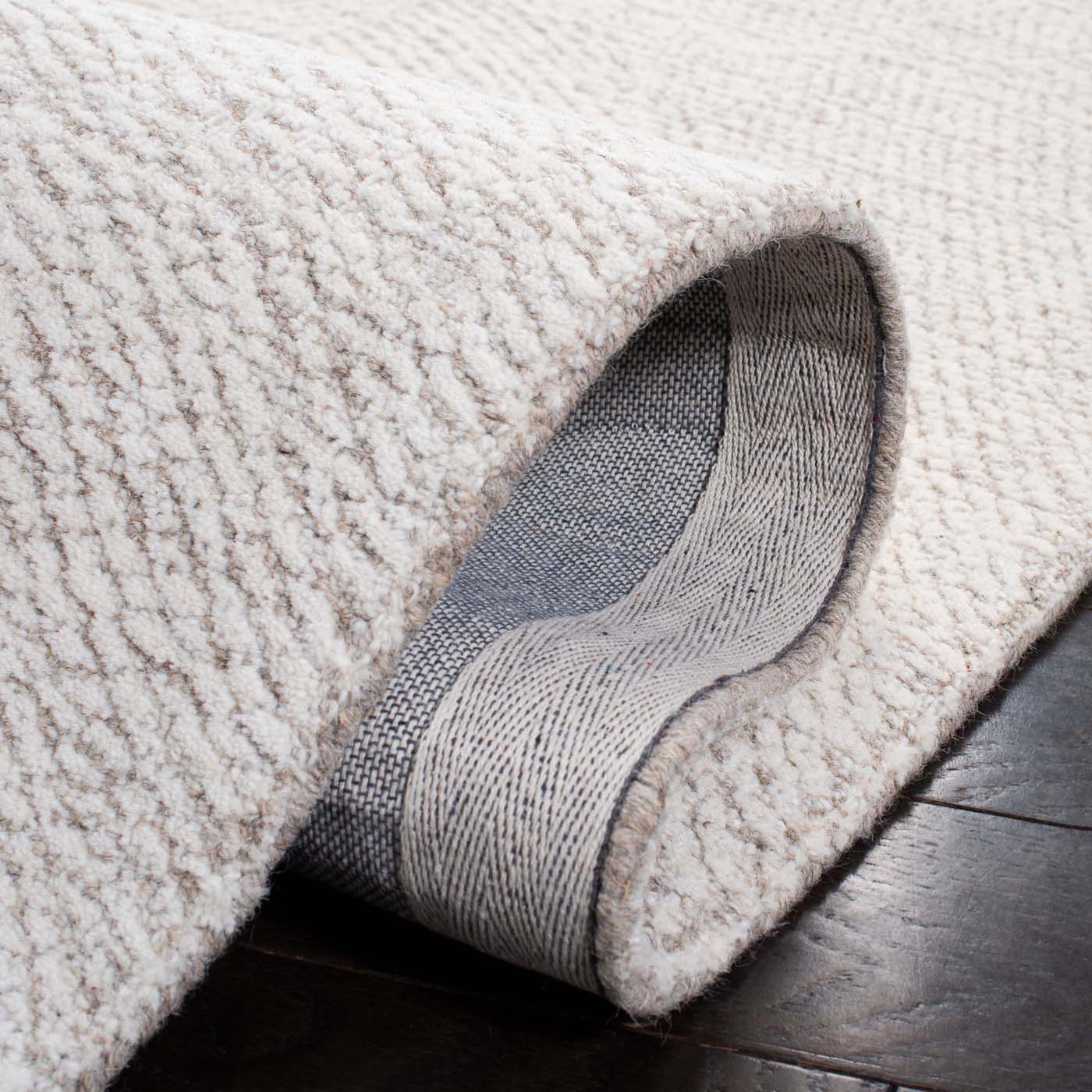 Safavieh Metro 999 Rug, MET999 - Natural / Ivory