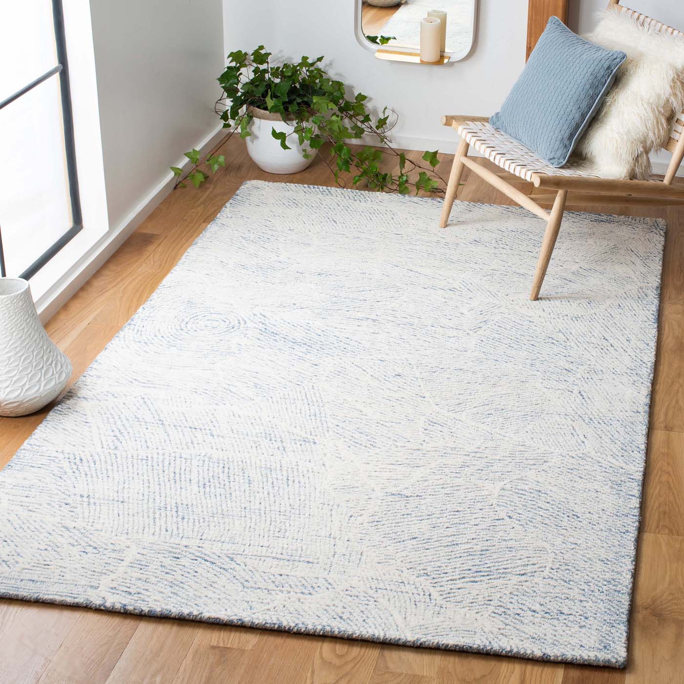 Safavieh Metro 999 Rug, MET999 - Blue / Ivory