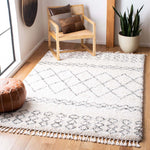 Safavieh Moroccan Fringe Shag 343 Rug, MFG343 - Ivory / Grey