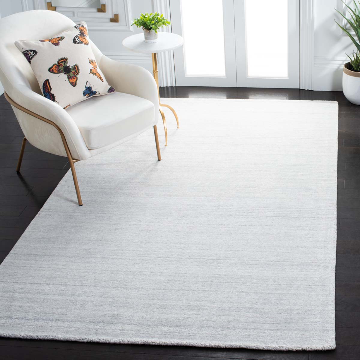 Safavieh Mirage 275 Rug, MIR275 - Beige