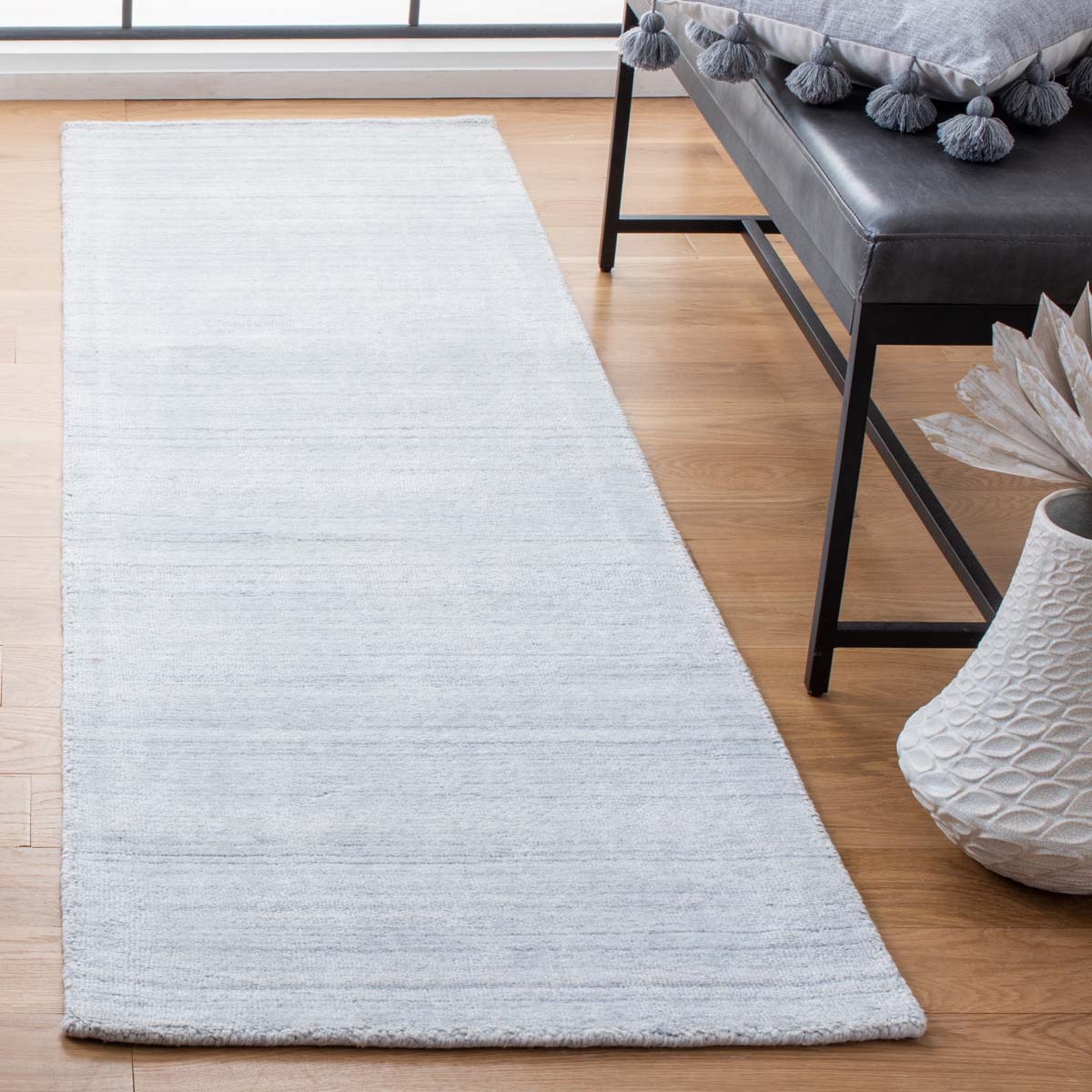 Safavieh Mirage 275 Rug, MIR275 - Light Grey