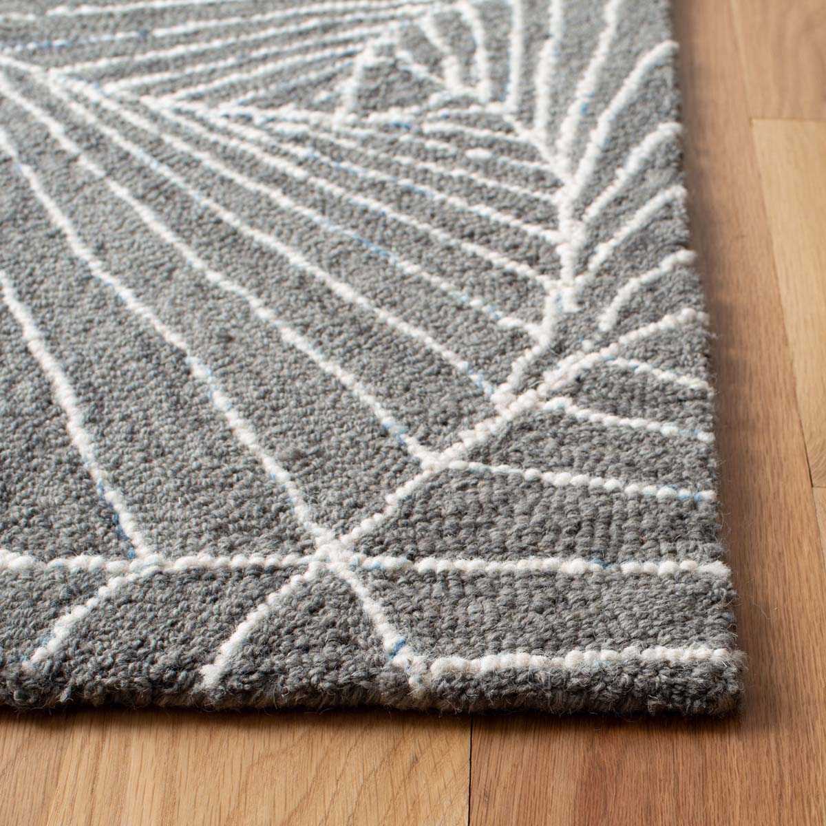 Safavieh Micro-Loop 174 Rug, MLP174 - Grey / Ivory