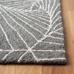 Safavieh Micro-Loop 174 Rug, MLP174 - Grey / Ivory