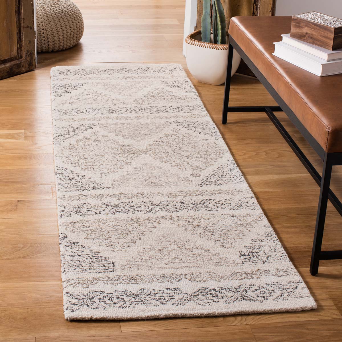 Safavieh Micro-Loop 206 Rug, MLP206 - Ivory / Light Brown