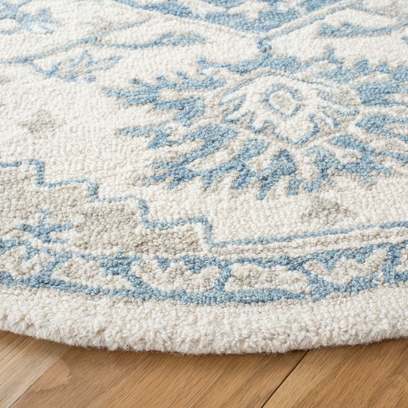 Safavieh Micro-Loop 213 Rug, MLP213 - Ivory / Blue