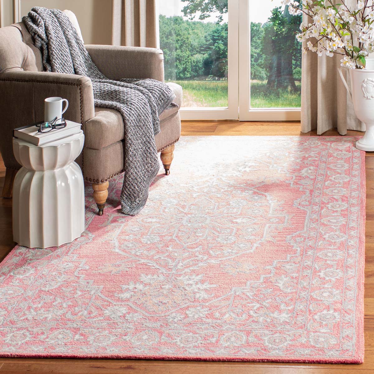 Safavieh Micro-Loop 504 Rug, MLP504 - Pink / Ivory