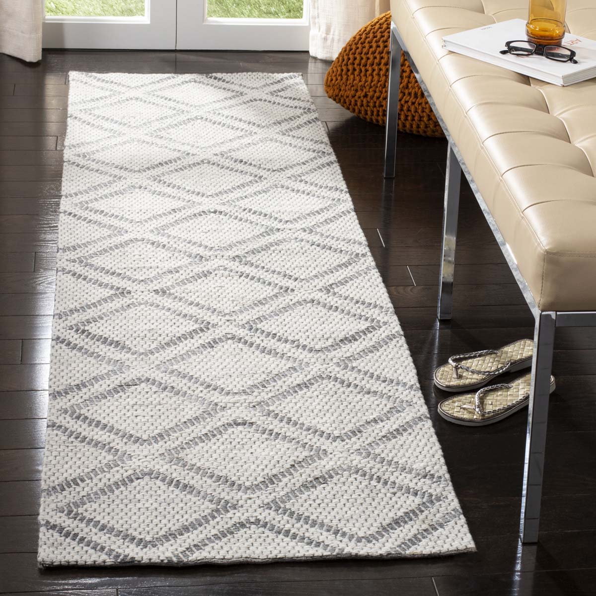 Safavieh Micro-Loop 514 Rug, MLP514 - Silver / Dark Grey