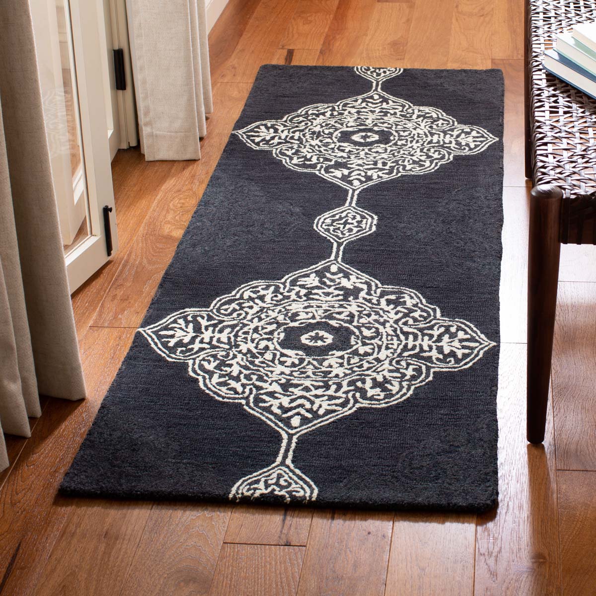 Safavieh Micro-Loop 620 Rug, MLP620 - Charcoal