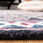 Safavieh Micro-Loop 632 Rug, MLP632 - Ivory / Pink