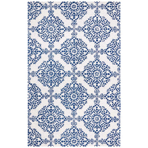 Safavieh Micro-Loop 647 Rug, MLP647