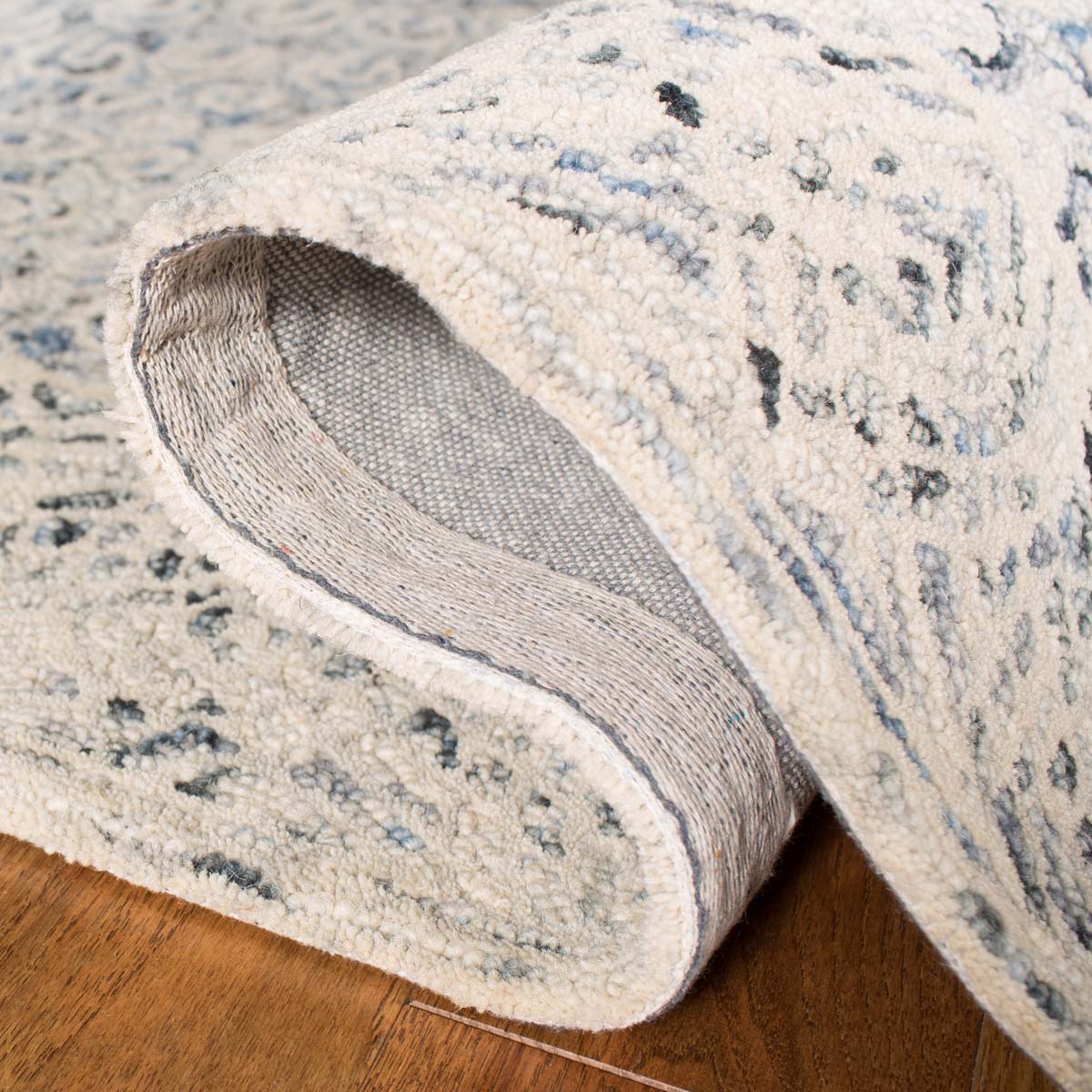 Safavieh Micro-Loop 755 Rug, MLP755 - Charcoal