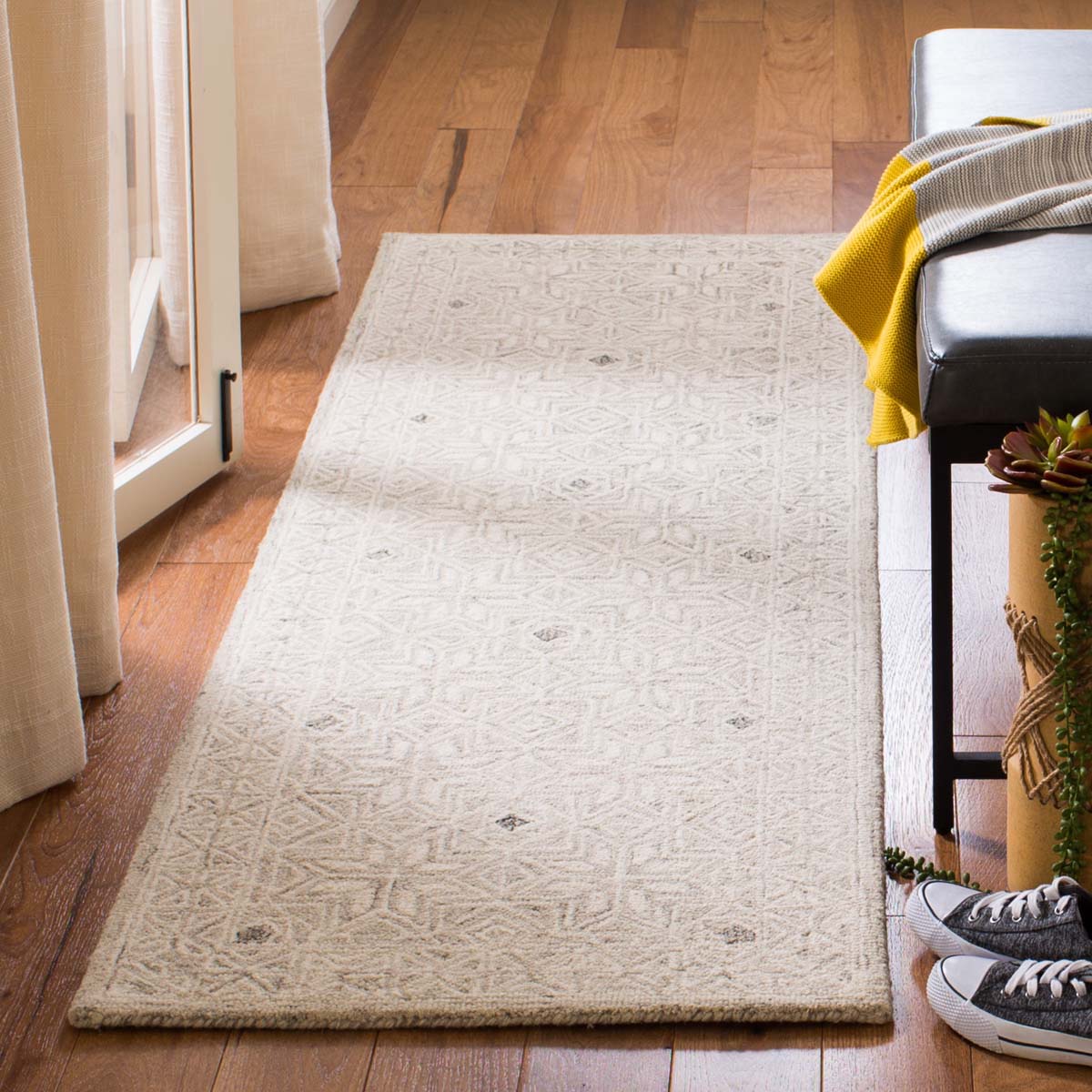 Safavieh Micro-Loop 802 Rug, MLP802 - Silver / Ivory