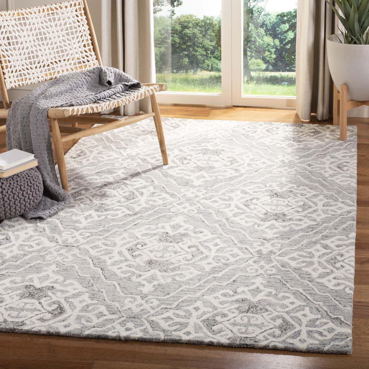 Safavieh Micro-Loop 905 Rug, MLP905 - Grey / Ivory