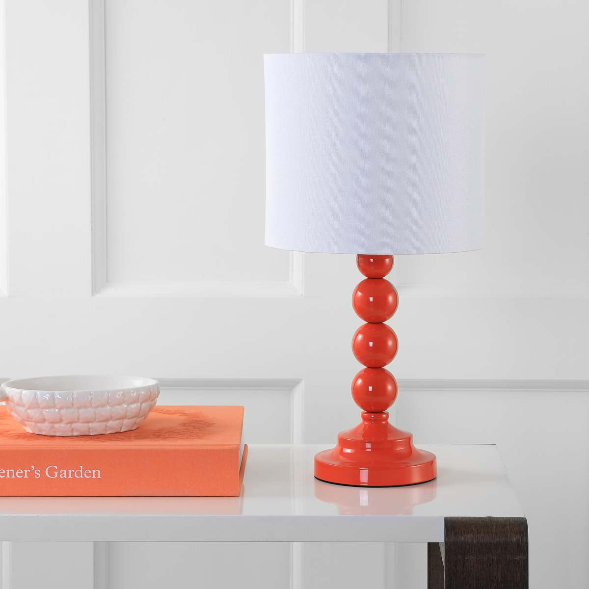 Safavieh Almeria Table Lamp, MLT4000