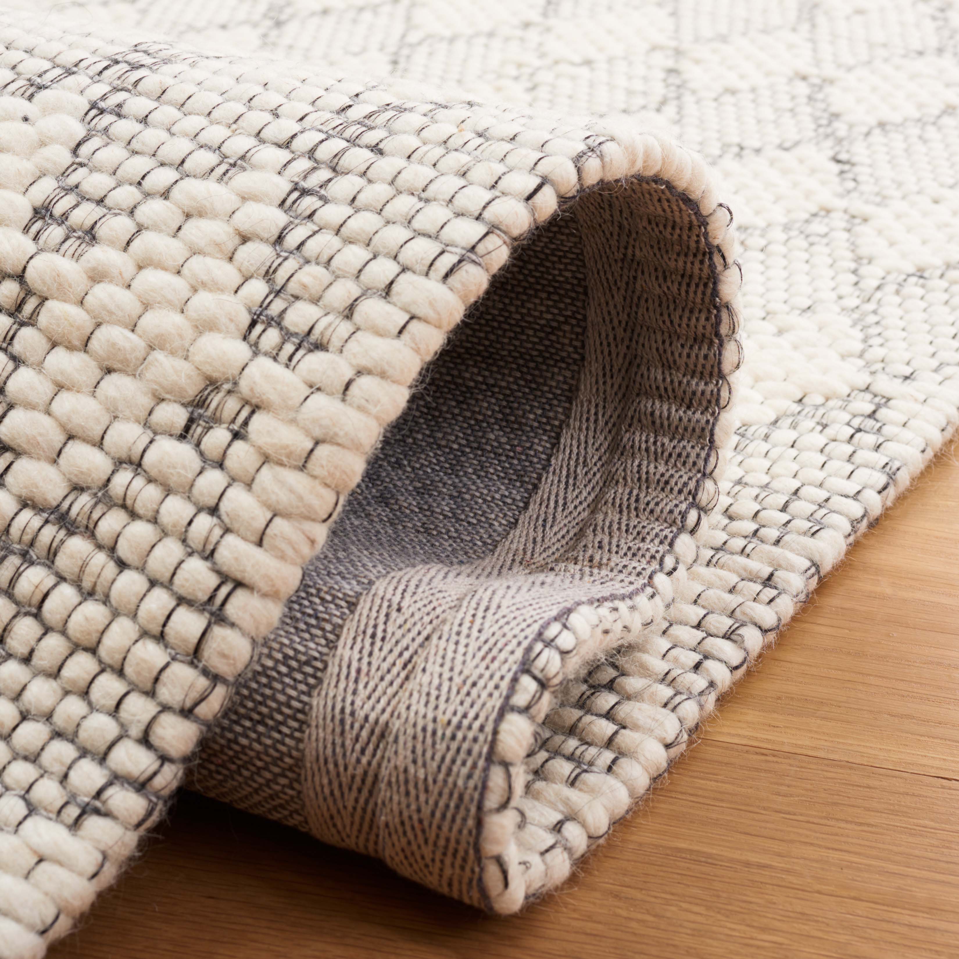 Safavieh Marbella 175 Rug, MRB175 - Ivory