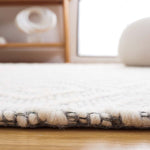 Safavieh Marbella 206 Rug, MRB206 - Ivory / Grey