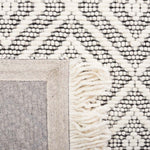 Safavieh Marbella 206 Rug, MRB206 - Ivory / Black