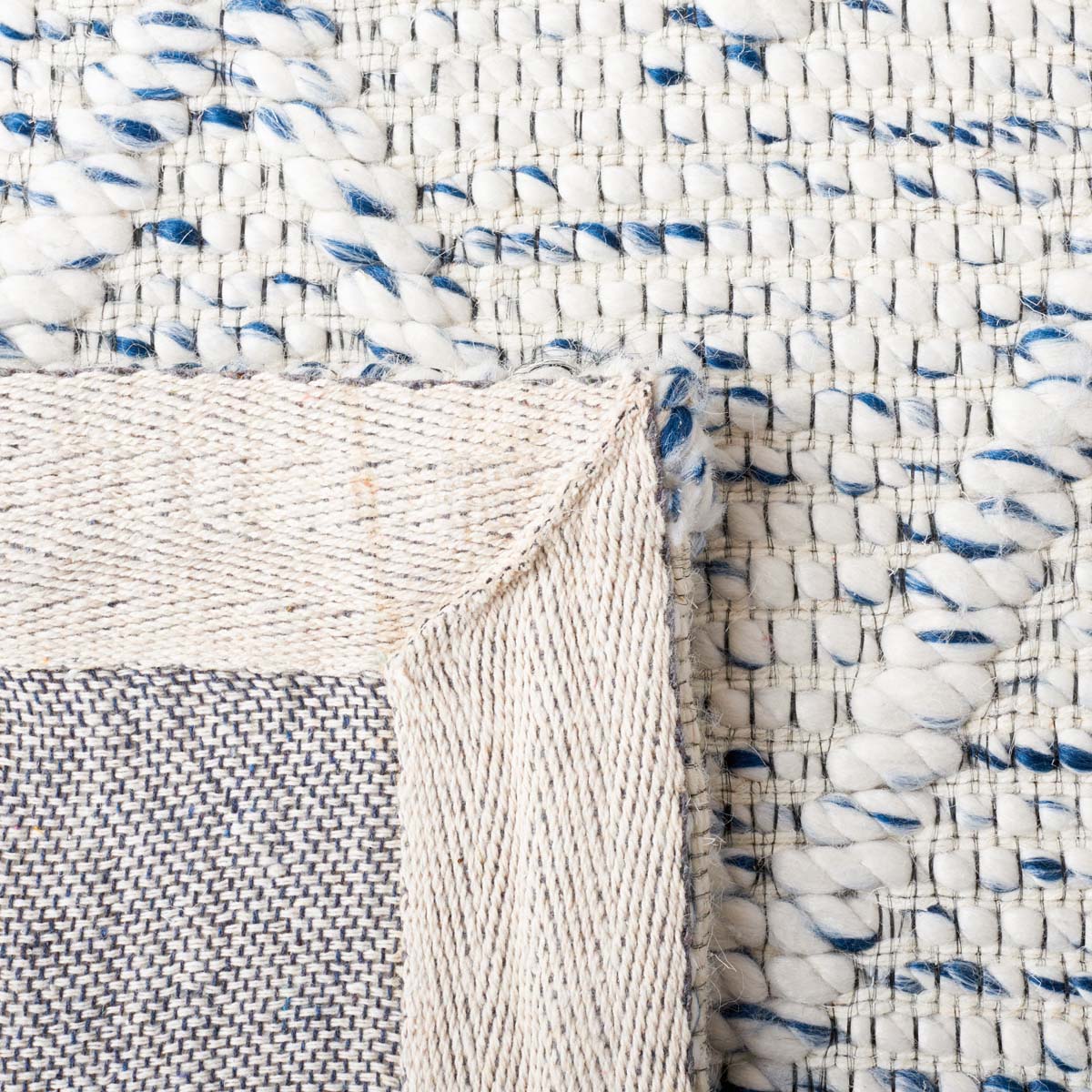 Safavieh Marbella 302 Rug, MRB302 - Blue / Ivory