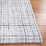 Safavieh Marbella 315 Rug, MRB315 - Grey / Ivory