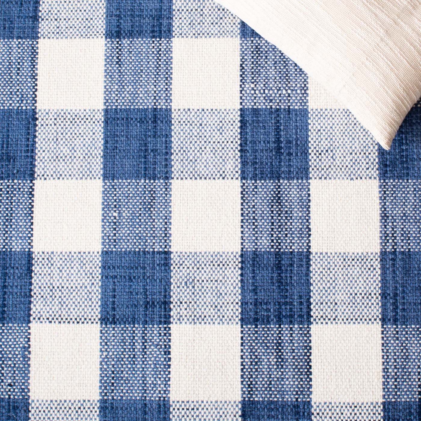 Safavieh Marbella 317 Rug, MRB317 - Navy / Ivory