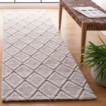 Safavieh Marbella 321 Rug, MRB321 - Silver / Black