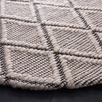 Safavieh Marbella 321 Rug, MRB321 - Silver / Black