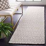 Safavieh Marbella 325 Rug, MRB325 - Ivory / Beige