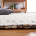 Safavieh Marbella 325 Rug, MRB325 - Grey / Ivory