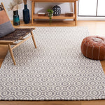 Safavieh Marbella 325 Rug, MRB325 - Grey / Ivory