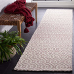 Safavieh Marbella 325 Rug, MRB325 - Pink / Ivory