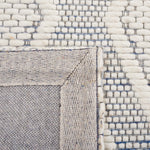 Safavieh Marbella 326 Rug, MRB326 - Navy / Ivory